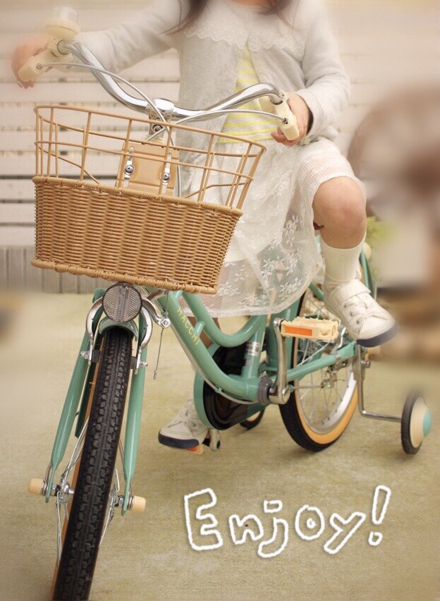 子供用自転車おしゃれ 女の子におすすめ 18インチで年長 小2まで使用中 おからドーナツのアトリエ